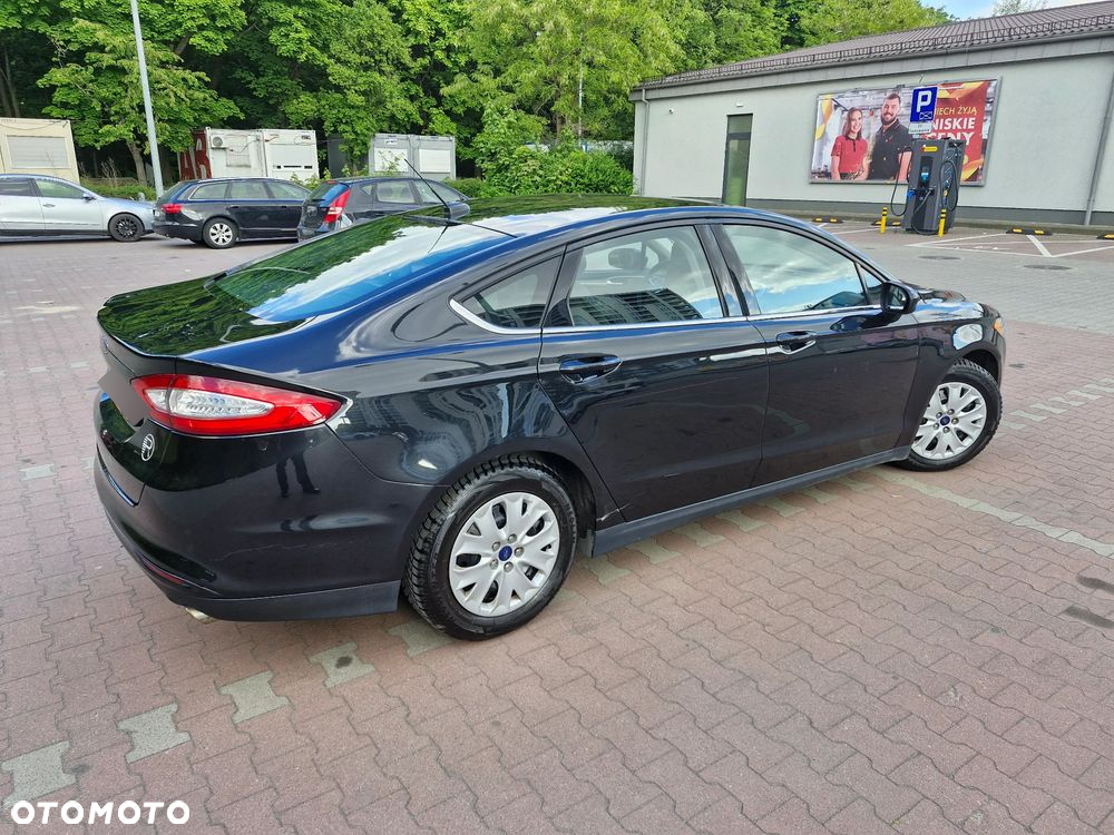 Ford Fusion - 6