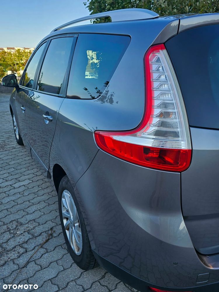 Renault Scenic 1.6 dCi Energy Limited - 9
