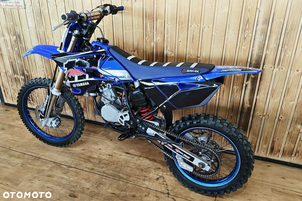 Yamaha YZ - 3