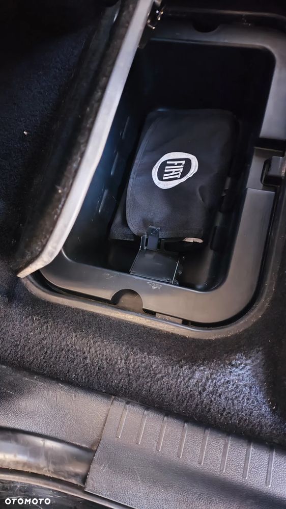 Fiat Freemont 2.0 Multijet 16V DPF Automatik Allrad Lounge - 12