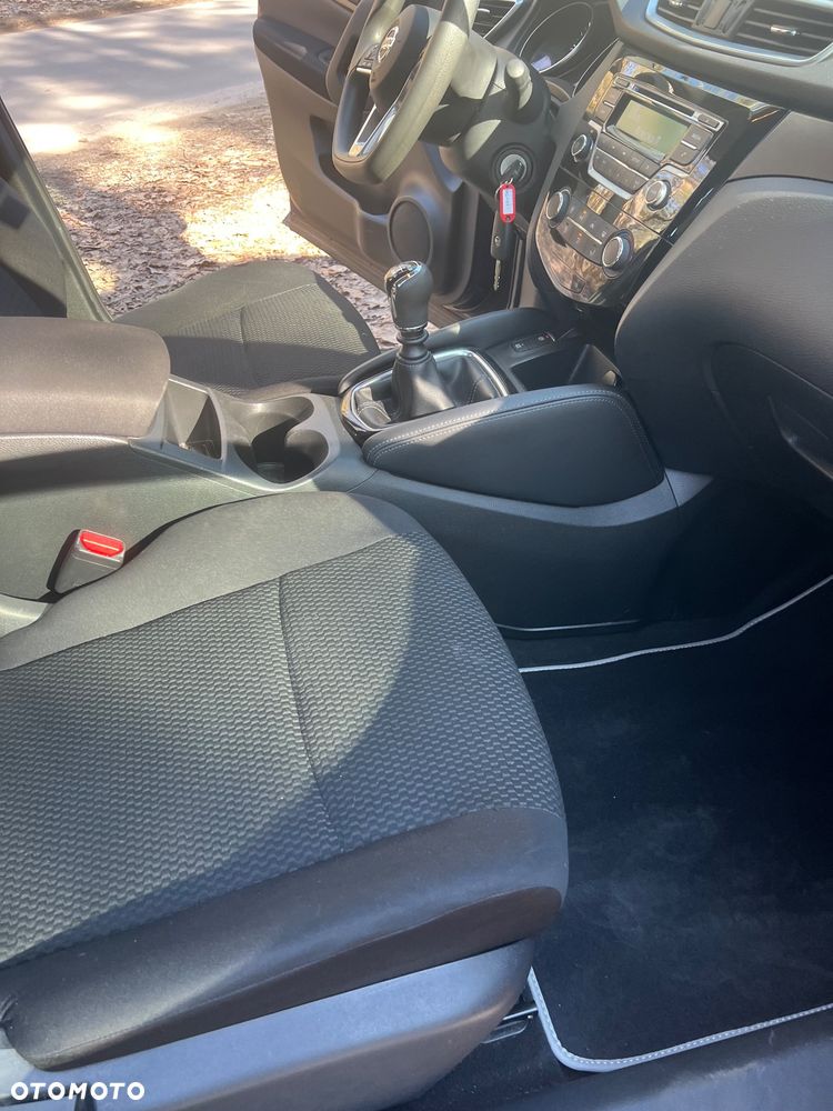 Nissan Qashqai - 24