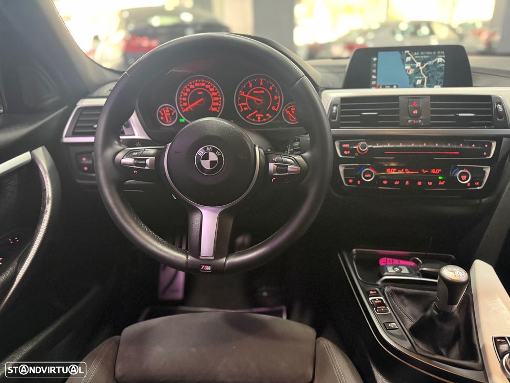 BMW 316 d Pack M - 25