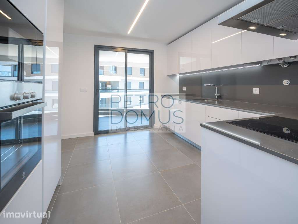 ARRENDAMENTO - T3 NOVO A ESTREAR SKY CITY - SERRA DE CARNAXIDE - Grande imagem: 5/34