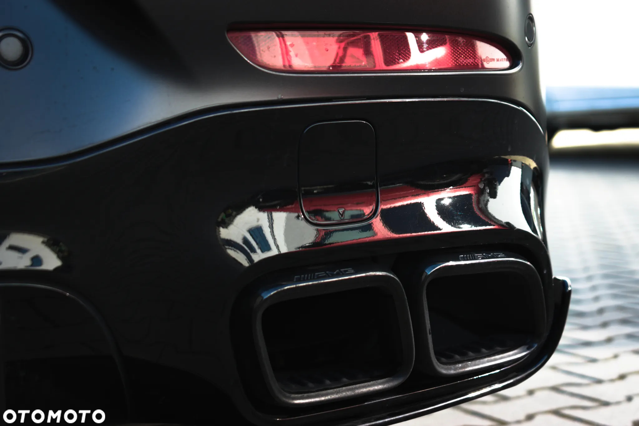 Mercedes-Benz AMG GT 63 S 4-Matic+ - 11