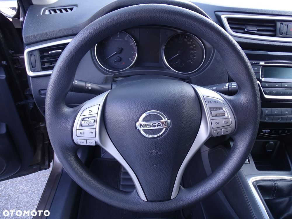 Nissan Qashqai - 25