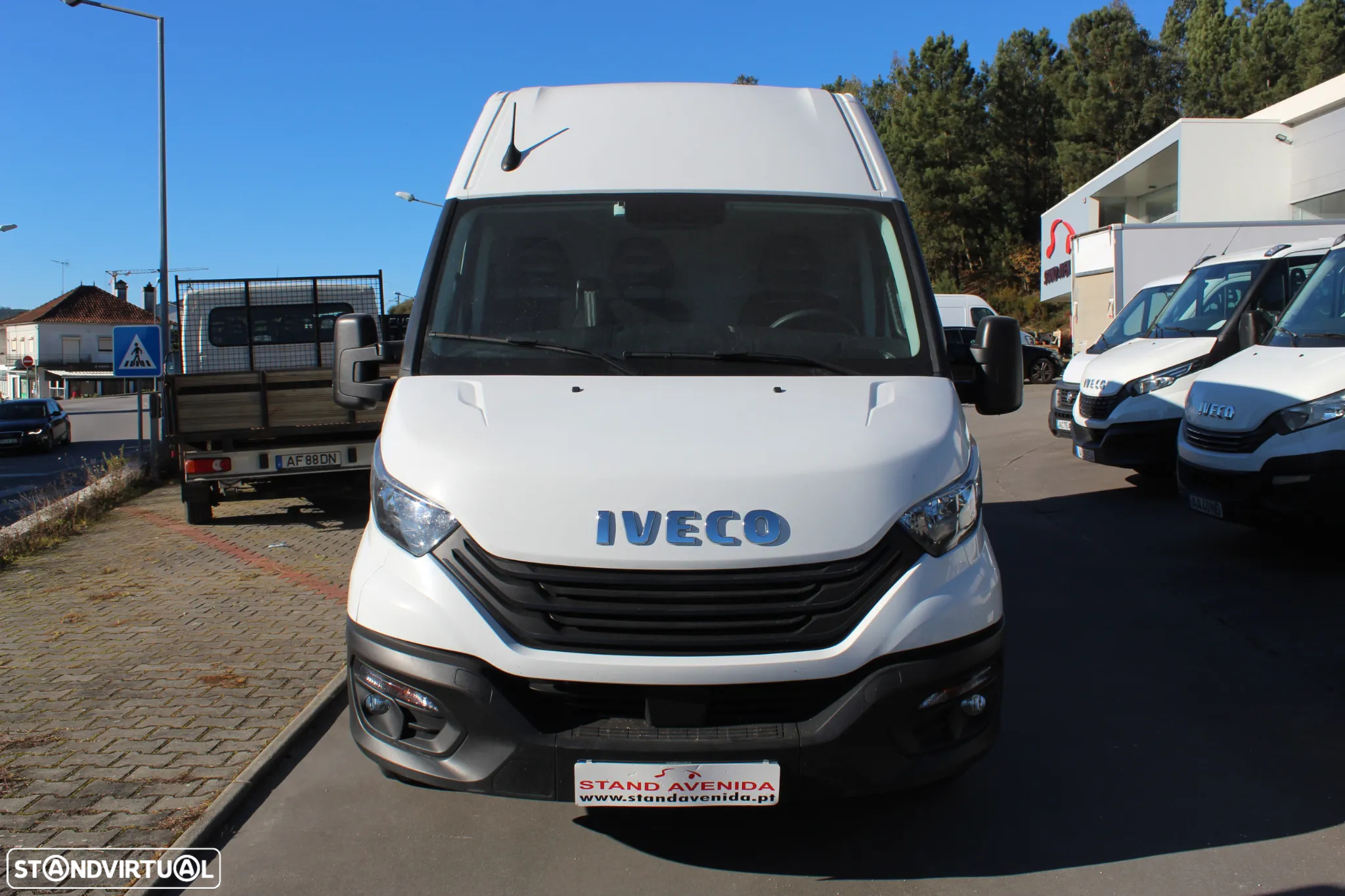 Iveco DAILY 35-160 // 16M3 - 2