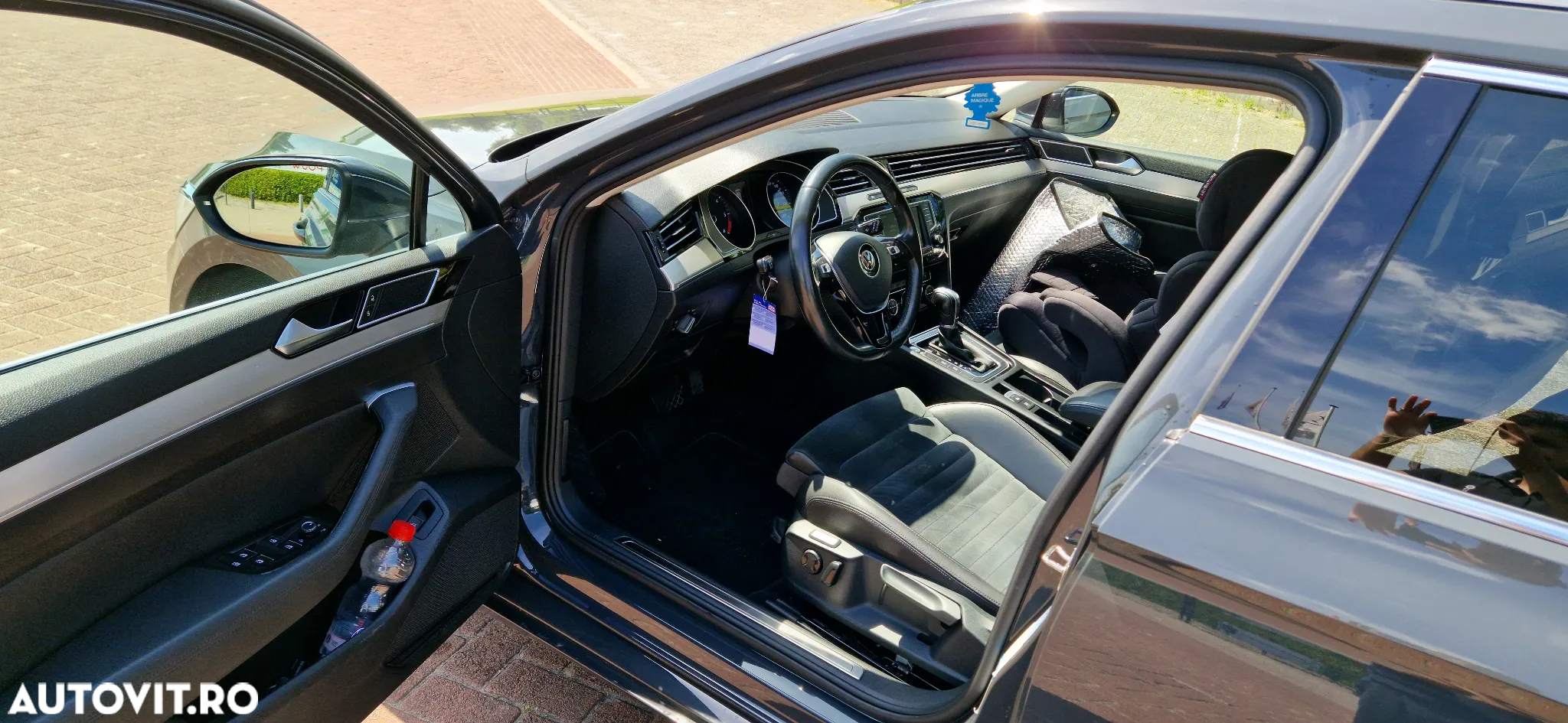 Volkswagen Passat Variant 2.0 TDI SCR DSG Highline - 13