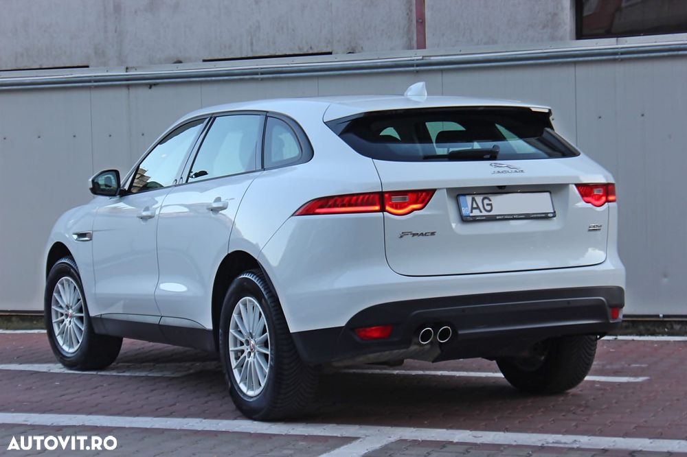 Jaguar F-Pace - 15