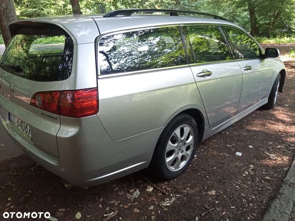 Honda Accord - 11