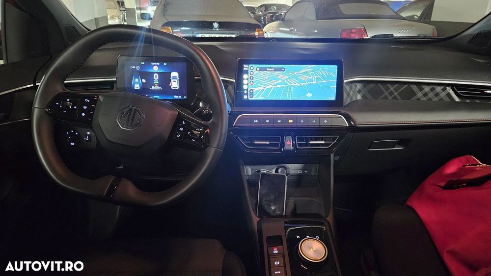 MG MG3 1.5 T GDI HEV Exclusive - 29