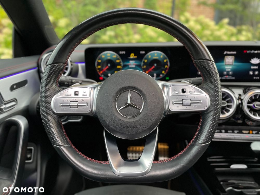 Mercedes-Benz CLA 200 7G-DCT AMG Line - 21