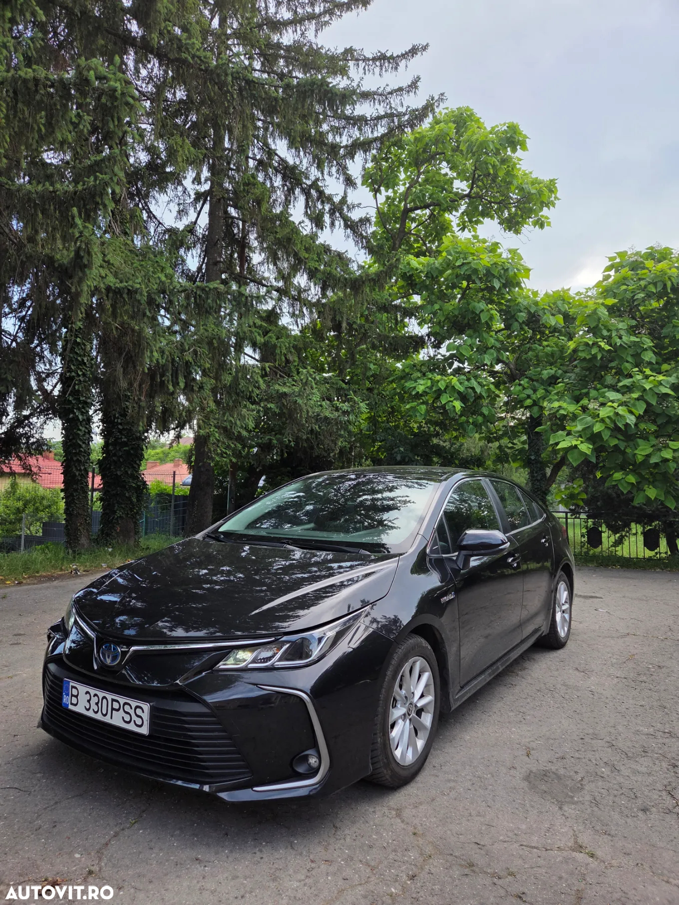 Toyota Corolla Sedan 1.8 HSD Business - 12