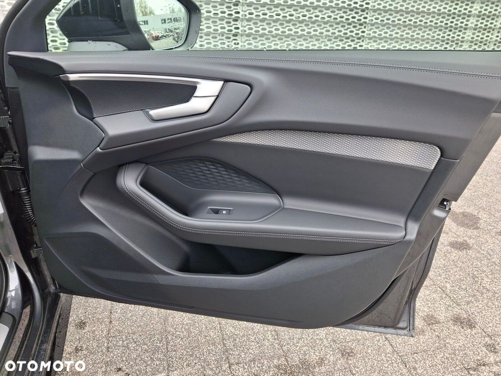 Audi A5 Limousine - 16