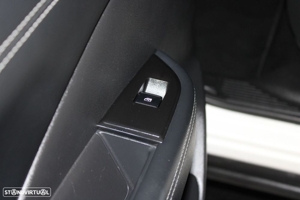 Nissan Qashqai 1.5 e-Power N-Connecta - 23