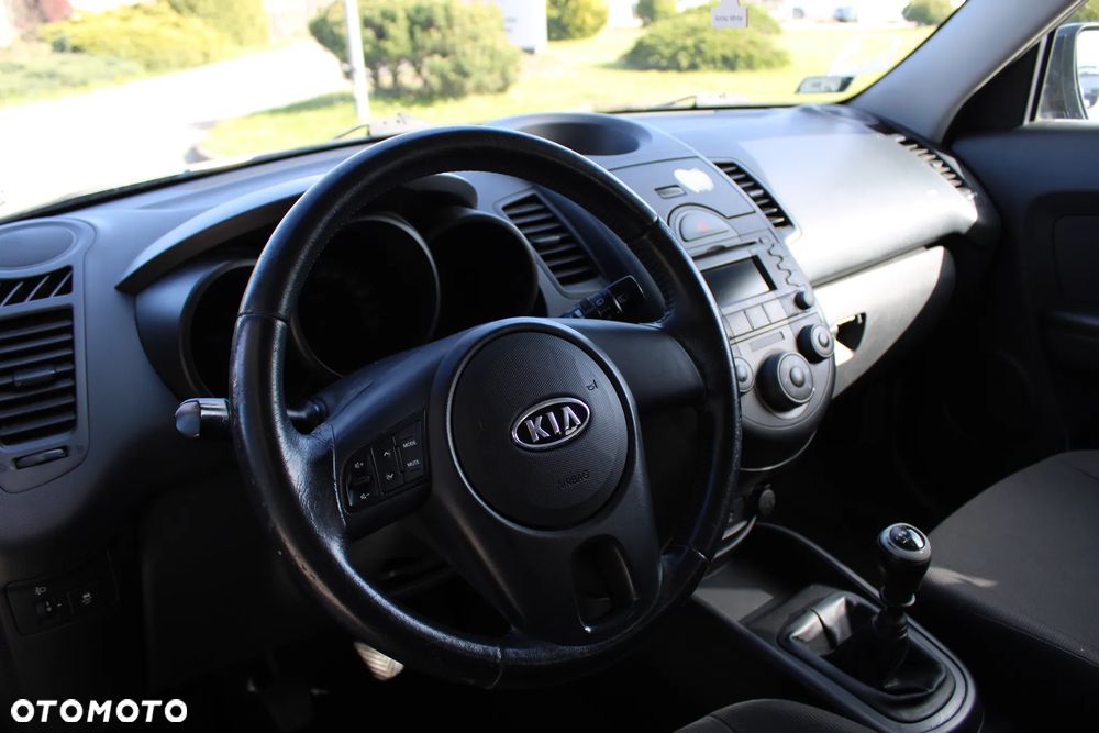 Kia Soul - 17