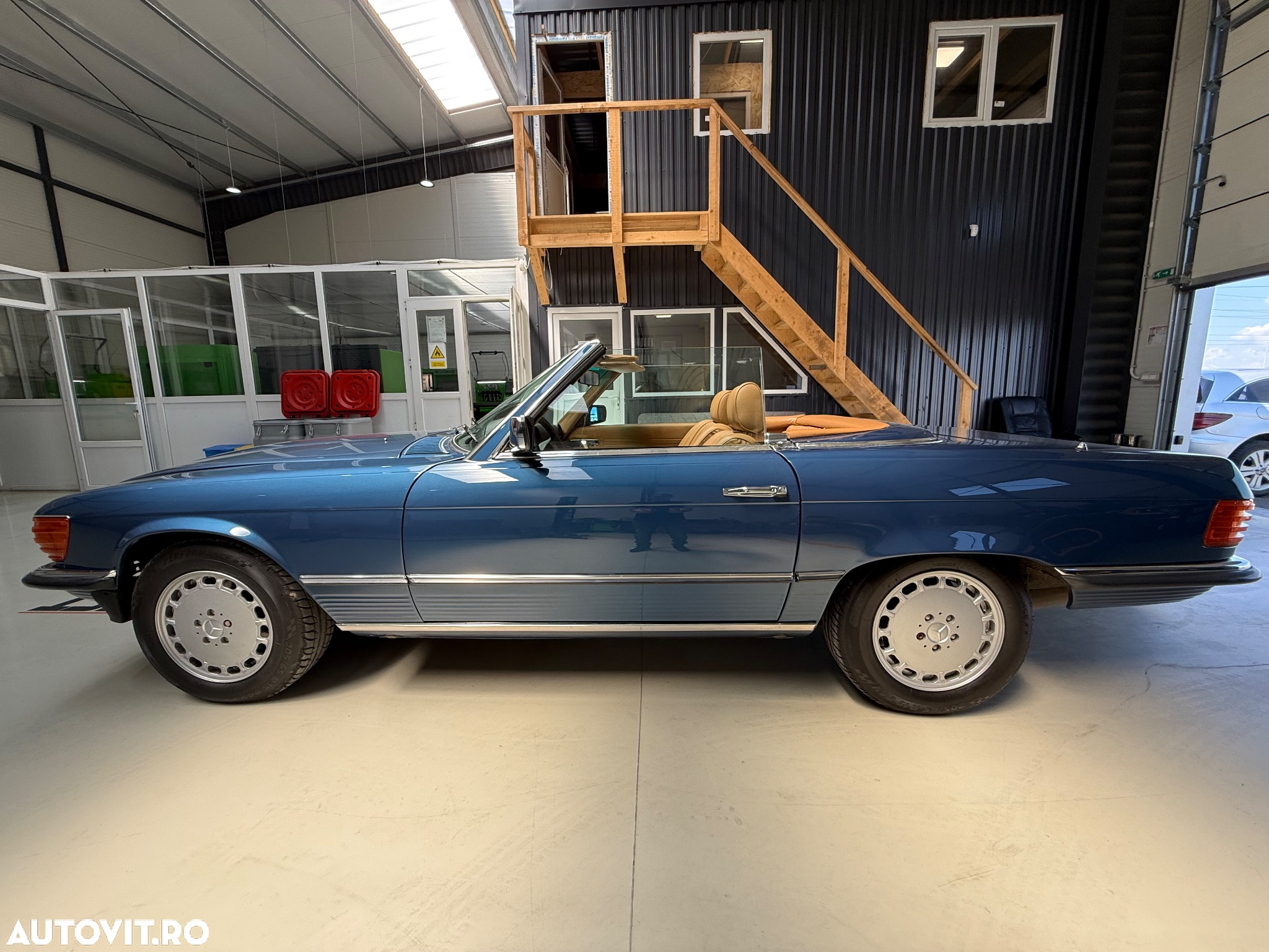 Mercedes-Benz SL - 22