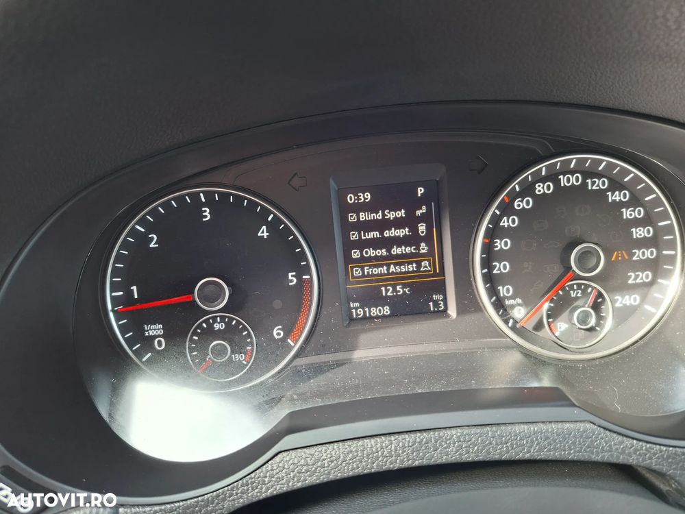 Volkswagen Sharan - 37