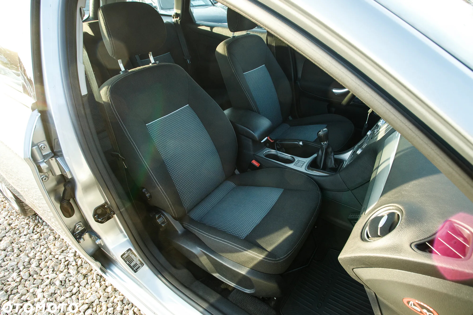 Ford Mondeo 2.0 FF Titanium - 30
