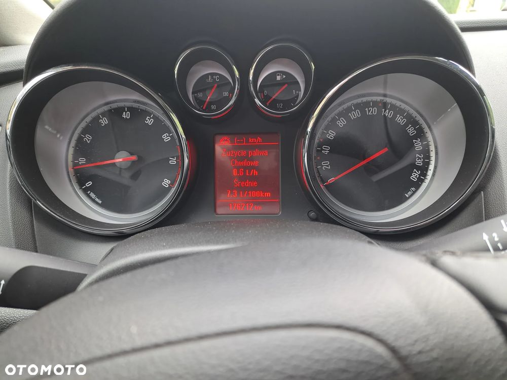 Opel Astra 1.4 Turbo Active - 11
