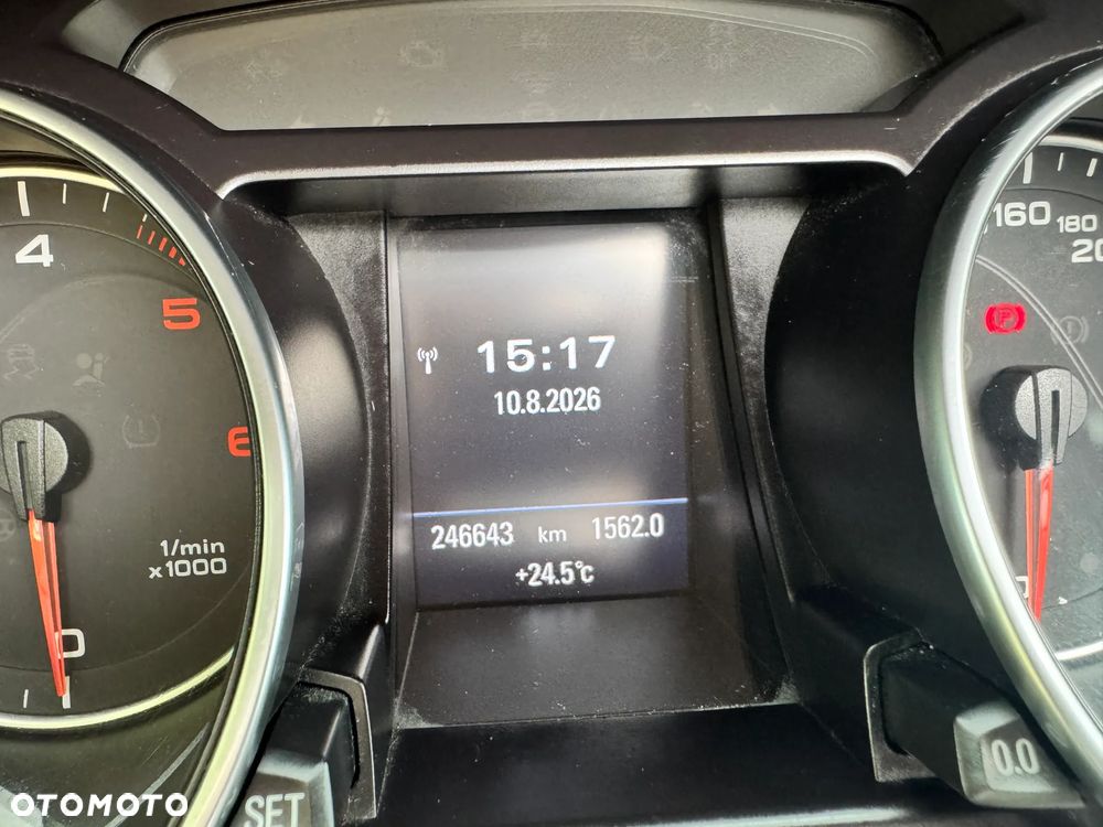 Audi A5 Cabrio 2.0 TDI DPF - 32