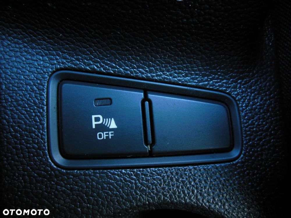 Hyundai i20 1.2 Intro Edition - 26