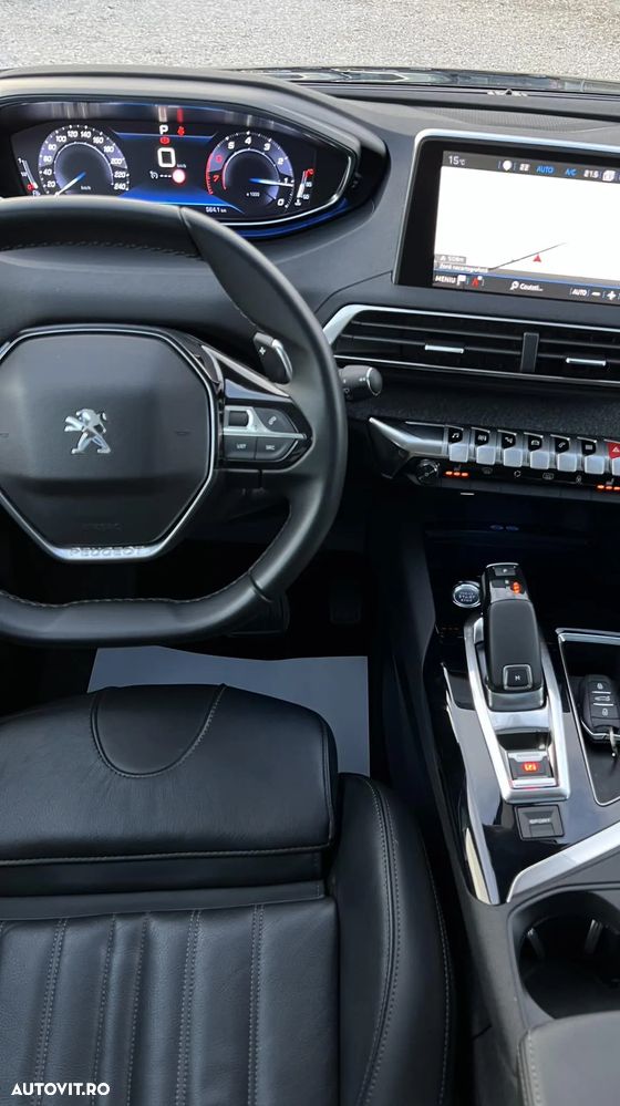 Peugeot 3008 PureTech 130 Stop & Start GPF EAT8 Allure Pack - 25