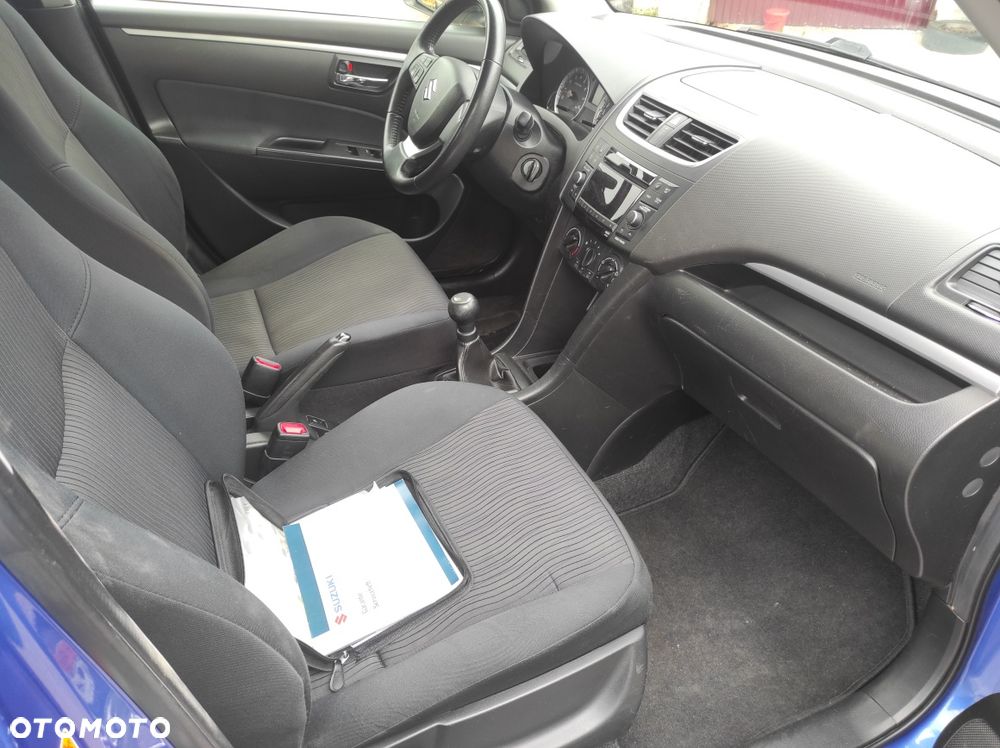 Suzuki Swift - 7