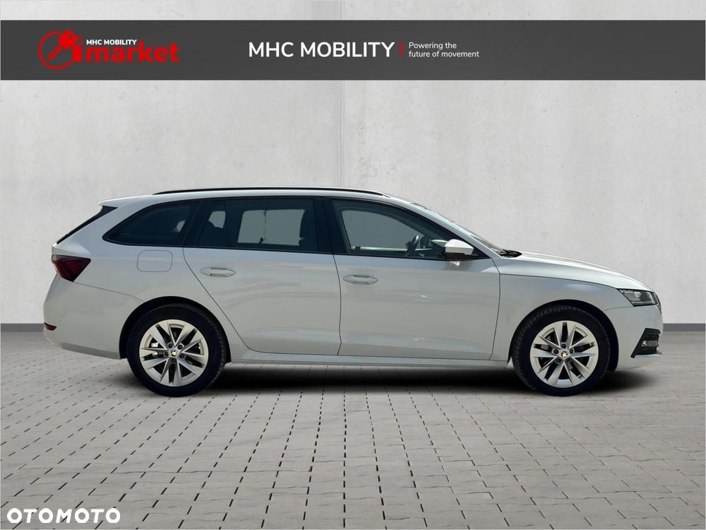 Skoda Octavia 2.0 TDI Ambition DSG - 6