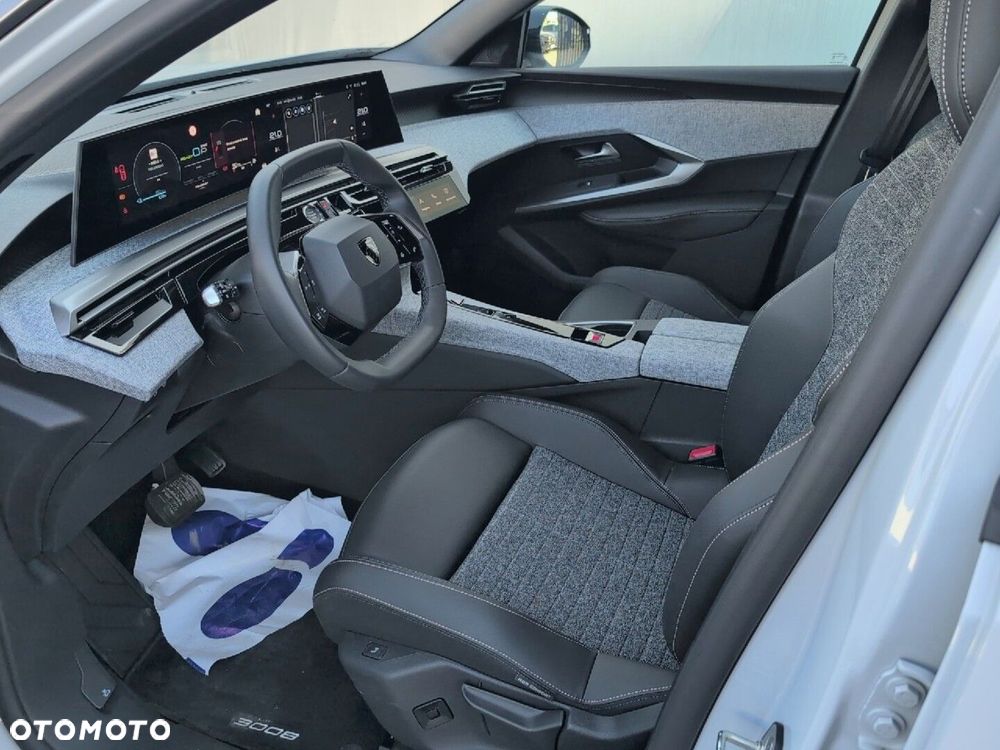 Peugeot 3008 1.6 PHEV 195 Allure S&S e-DCS7 - 10