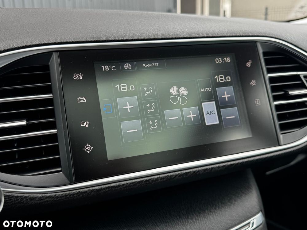Peugeot 308 BlueHDi 150 Stop & Start Niveau 2 Business-Line - 35