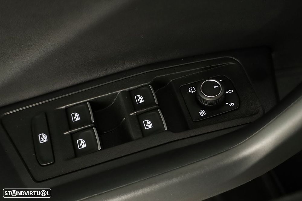 VW T-Roc 1.0 TSI Black Style - 19