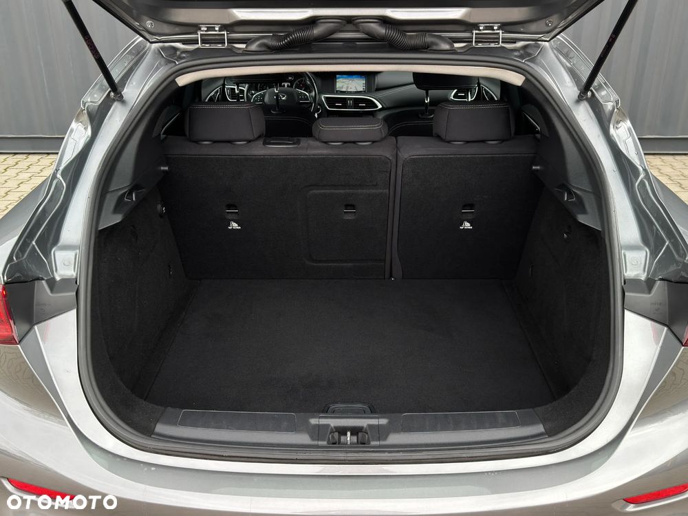 Infiniti Q30 2.2d Sport AWD 7DCT - 39