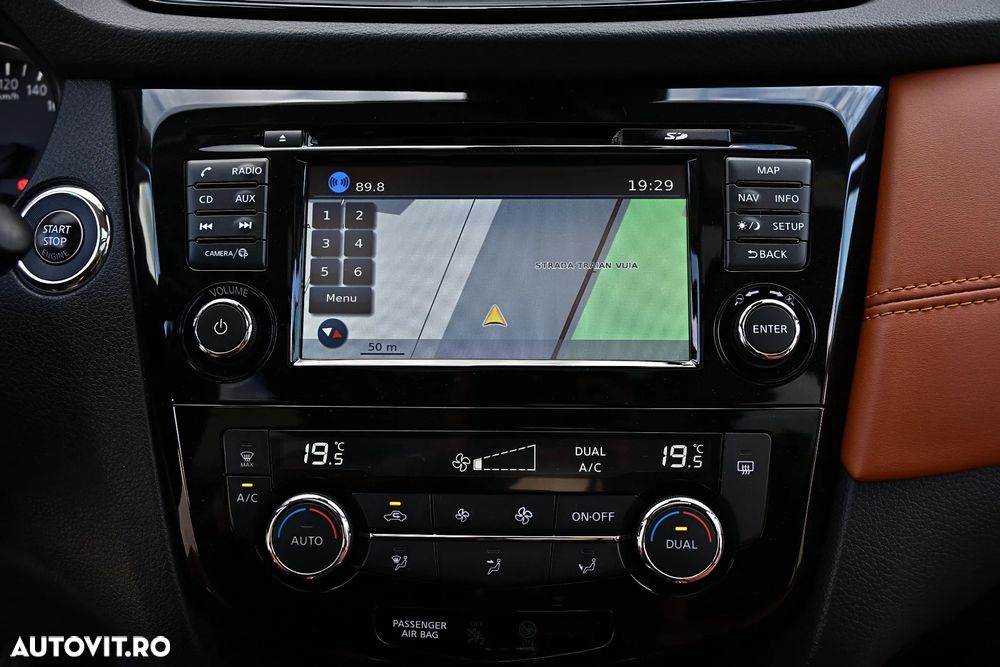 Nissan X-Trail 2.0 dCi ALL-MODE 4x4i Xtronic Tekna - 11