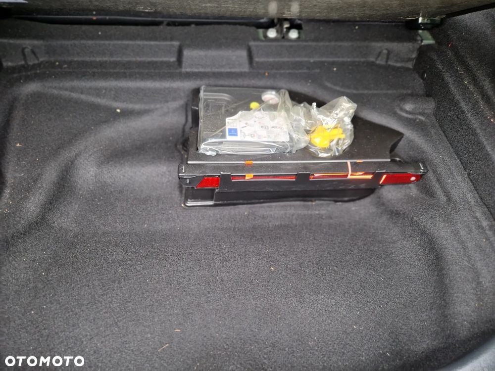 Mercedes-Benz Klasa A 200 7G-DCT - 20