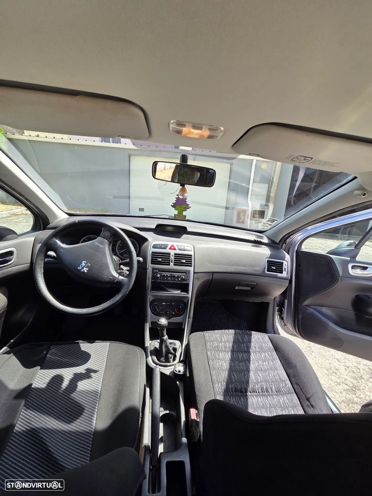 Peugeot 307 1.4 HDi XS - 3