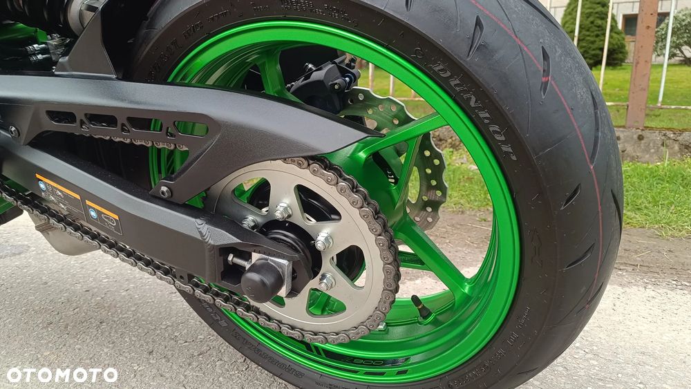 Kawasaki Z 900 - 11