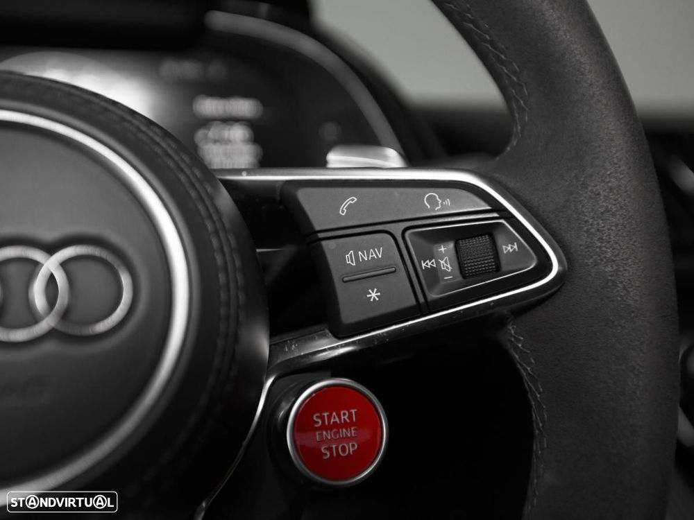 Audi R8 Spyder 5.2 FSi V10 S tronic Plus - 18