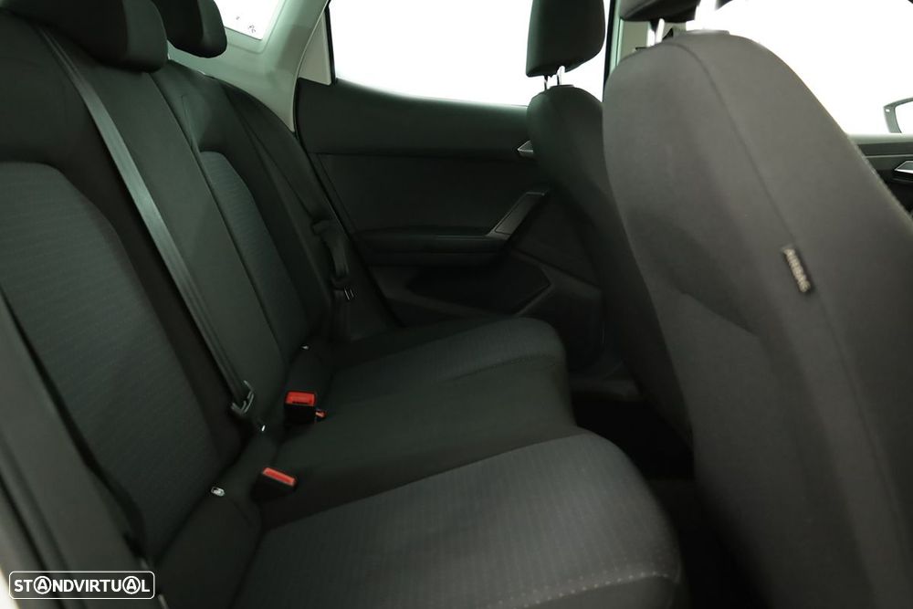SEAT Arona - 21