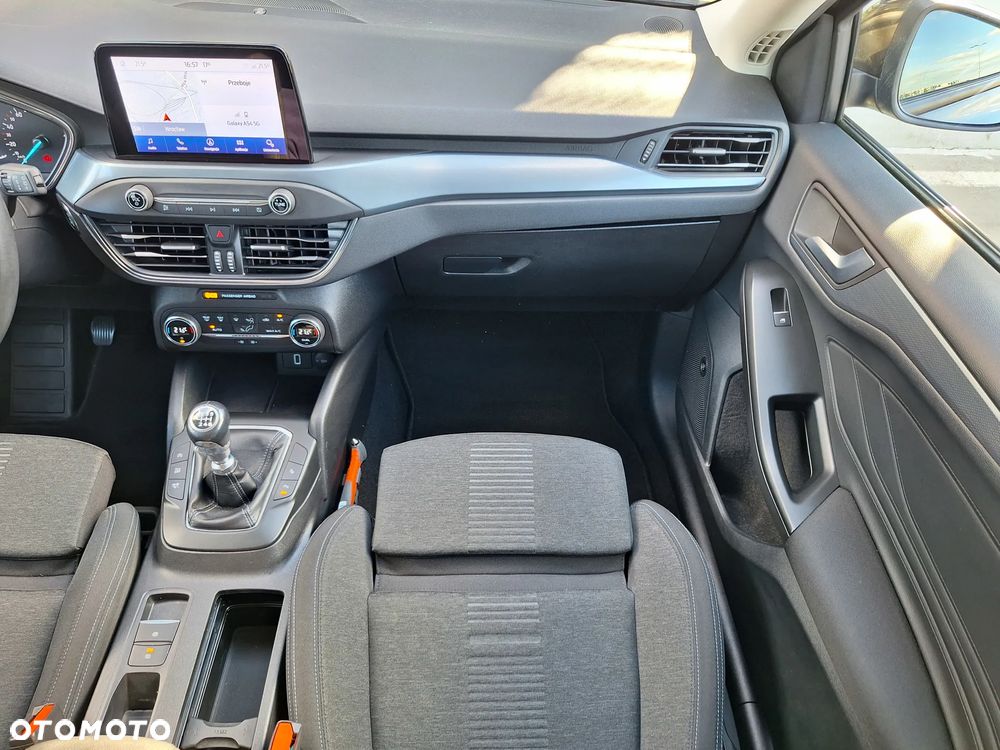 Ford Focus 1.5 EcoBoost Active Business - 31