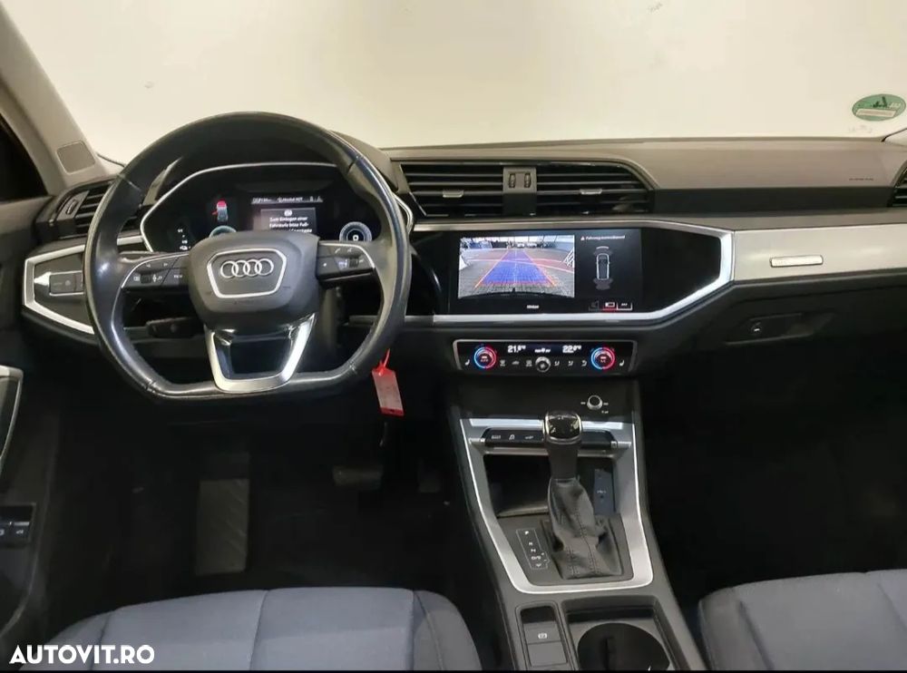Audi Q3 45 TFSIe S tronic - 5