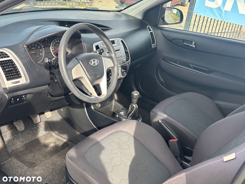 Hyundai i20 1.2 Classic + - 22
