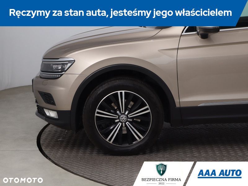 Volkswagen Tiguan - 17
