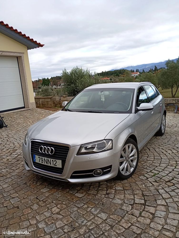 Audi A3 Sportback 1.6 TDI Attraction - 1