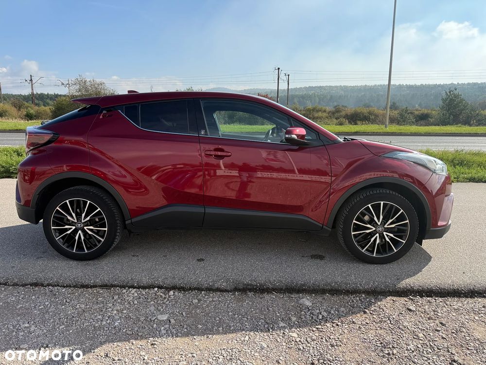 Toyota C-HR 1.2 Turbo Team Deutschland - 5