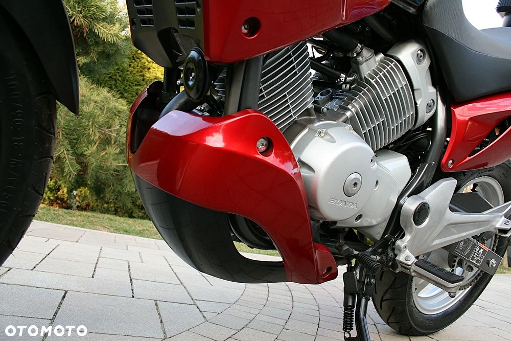 Honda Varadero - 33