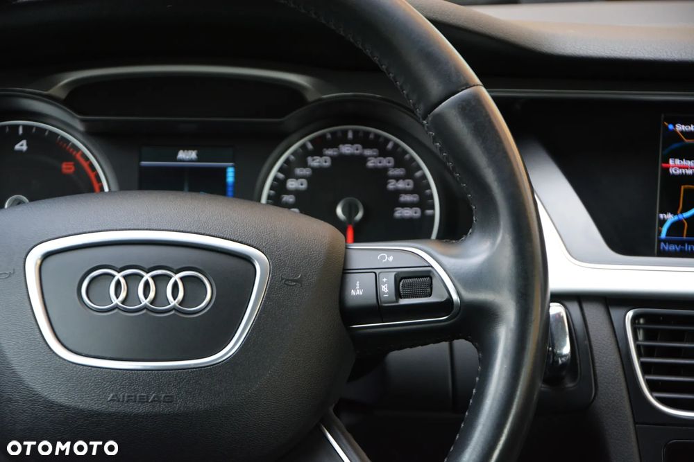 Audi A4 Avant 2.0 TDI DPF clean diesel multitronic Ambiente - 17