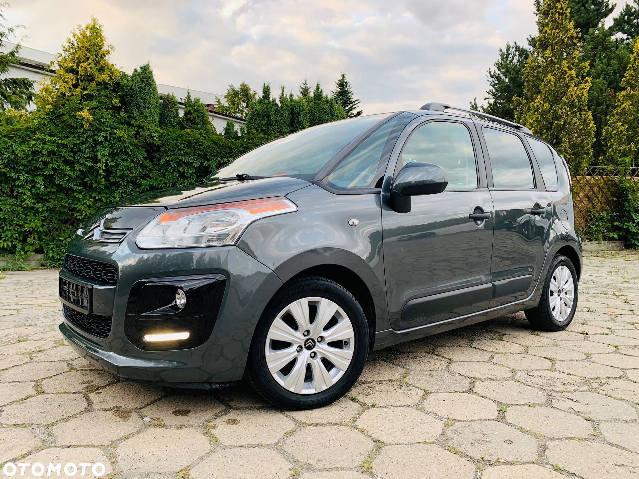 Citroën C3 Picasso 1.4i Seduction Plus - 1