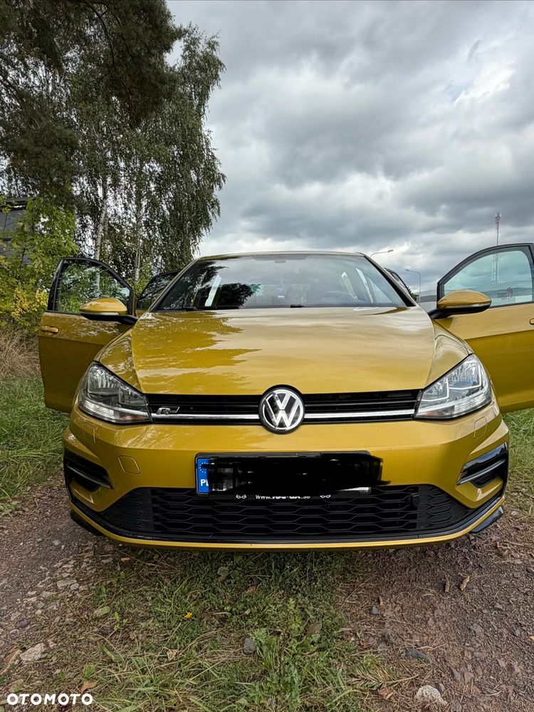 Volkswagen Golf - 2