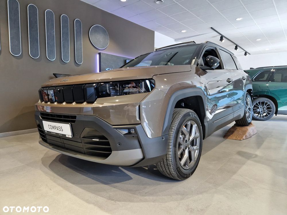 Jeep Compass 1.2 T3 mHEV First Edition FWD DCT - 1