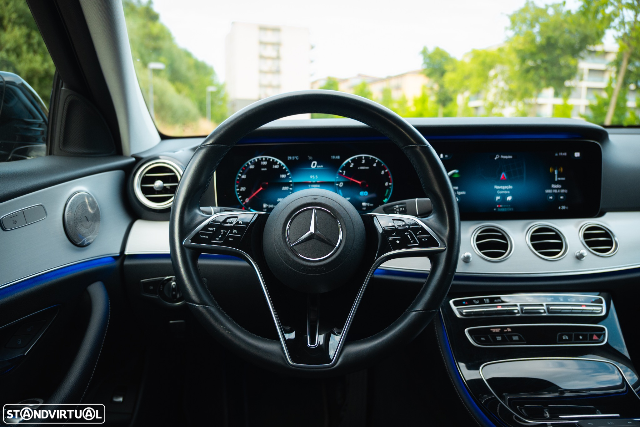 Mercedes-Benz E 300 de Avantgarde - 22